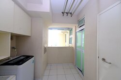 The Esparis (D18), Condominium #490643411